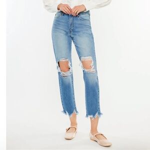 KanCan Regina High Rise Mom Jeans Amazing condition